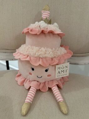 🩰 Mon Ami Designs Pink Layer Cake Plush Toy NWT